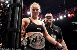  UFC夜战：滇池天虎队逆转天山霹雳队，主帅临场妙招韧性比赛的样板-im电竞官网入口